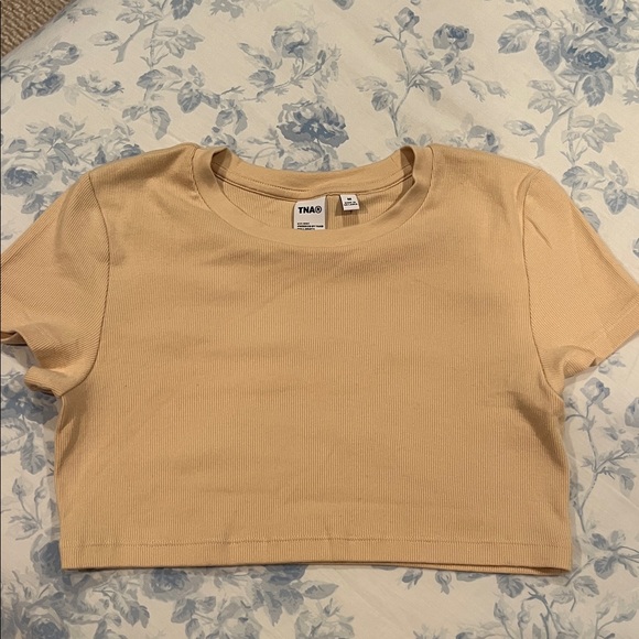 TNA Beige Ribbed Crop Top - Picture 3 of 5